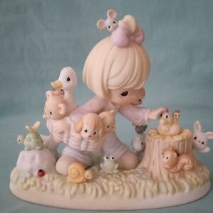 Precious Moments Collecting Friends Along The Way. 1999